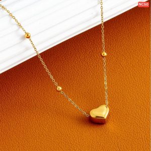 One love multi ball Neckpiece